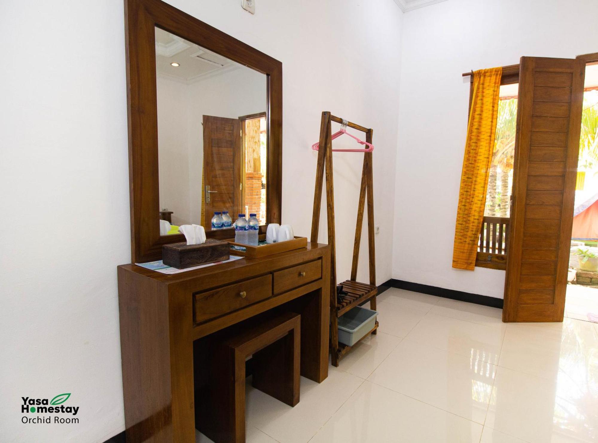 Yasa Homestay Toyapakeh Exteriör bild