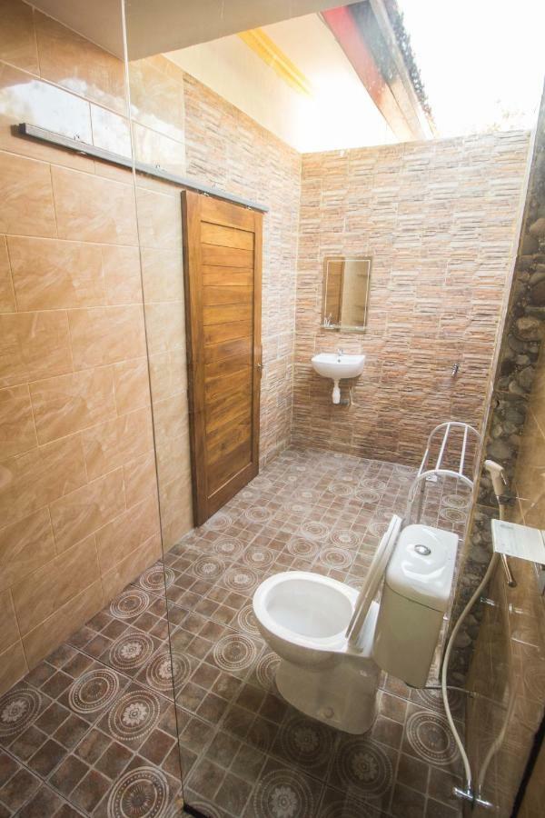 Yasa Homestay Toyapakeh Exteriör bild